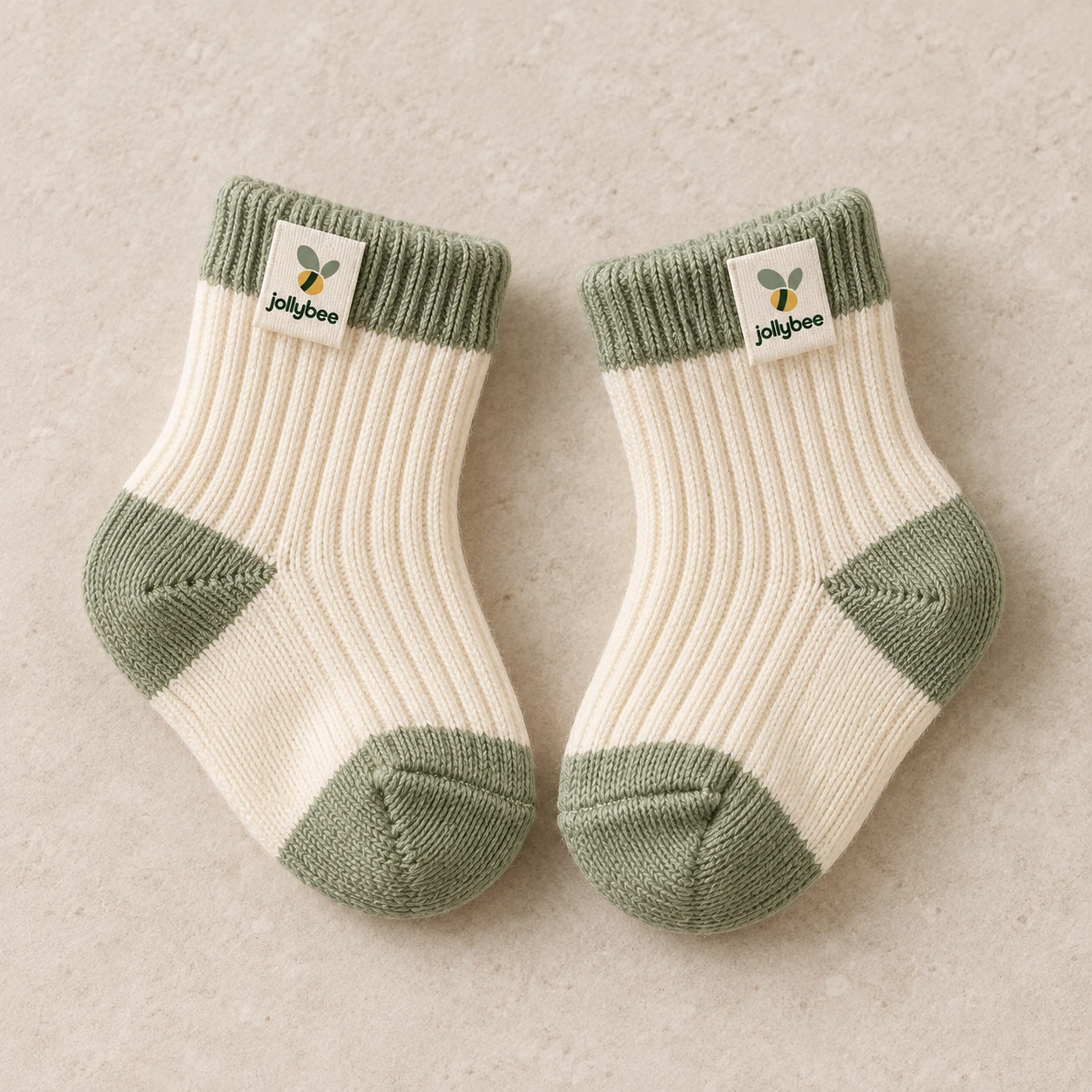 Two-tone baby socks